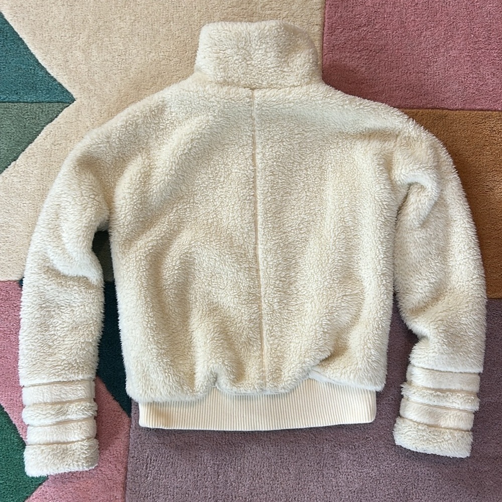 Athleta Willow Fleece Ivory Cozy Soft Full Zip Fuzzy Jacket Size XXS - Picture 4 of 17